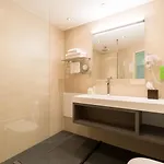 מלון Fletcher Hotel-restaurant Jagershorst-eindhoven 4*