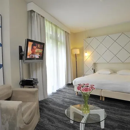 ホテル Fletcher Hotel-restaurant Jagershorst-eindhoven 4*