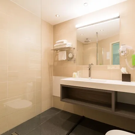 Hotell Fletcher Hotel-restaurant Jagershorst-eindhoven 4*